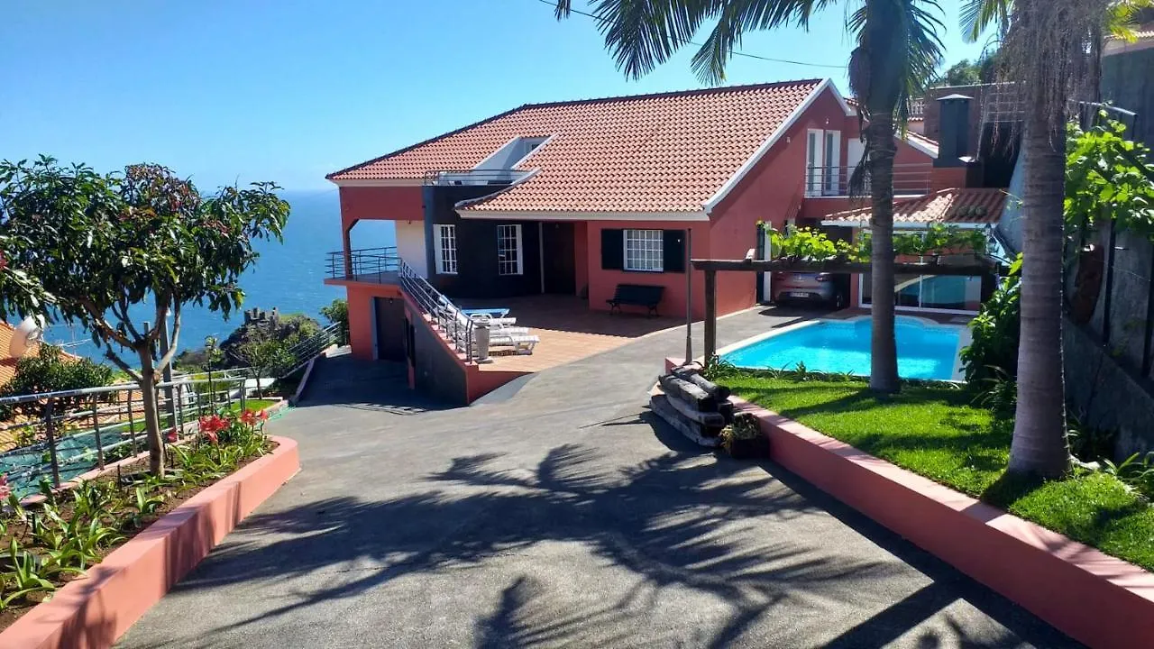 Pleasant Apartment With Private Pool In Lombo Do Doutor 50 M² Calheta