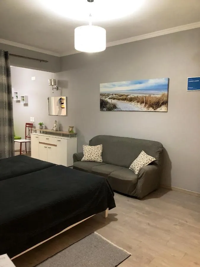 Pleasant Apartment With Private Pool In Lombo Do Doutor 50 M² Calheta  0*, Calheta (Madeira) Portugal